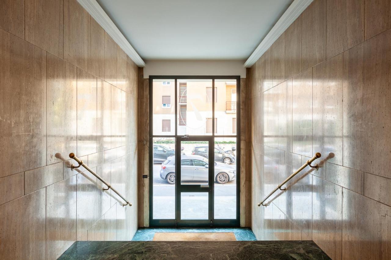 New Loft Close To Porta Vittoria - A.C. - Wifi Milan Bagian luar foto